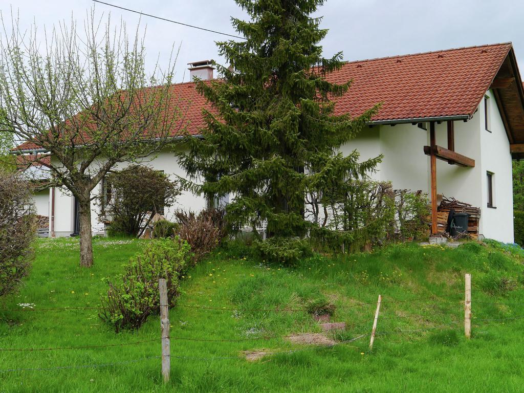 Cosy Apartment In Allg U With Garden Oy-Mittelberg Exterior photo